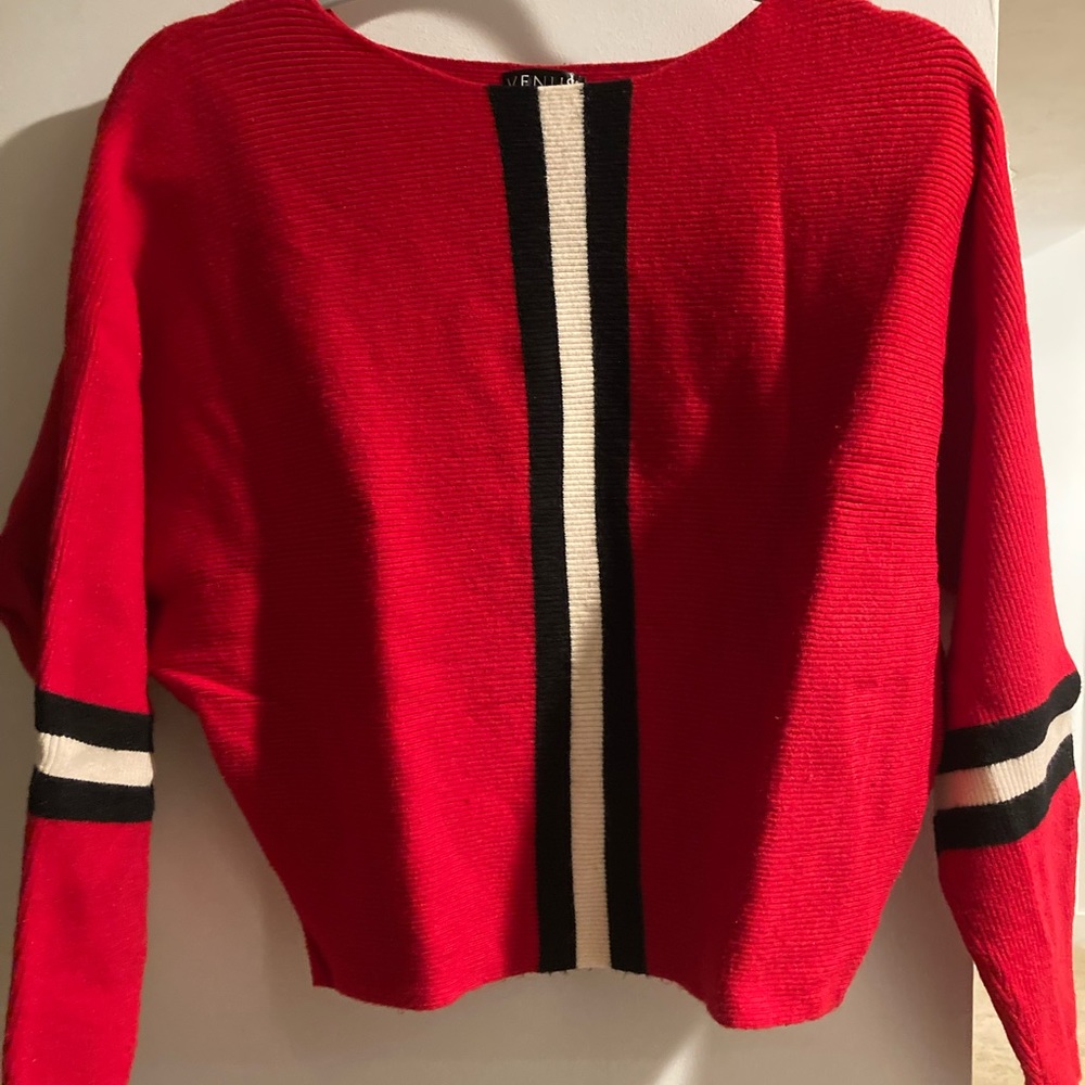 Venus comfy red sweater